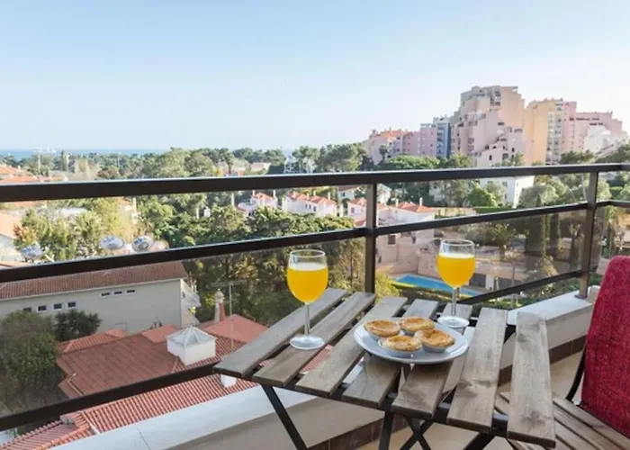Cascais Panoramic Apartment
